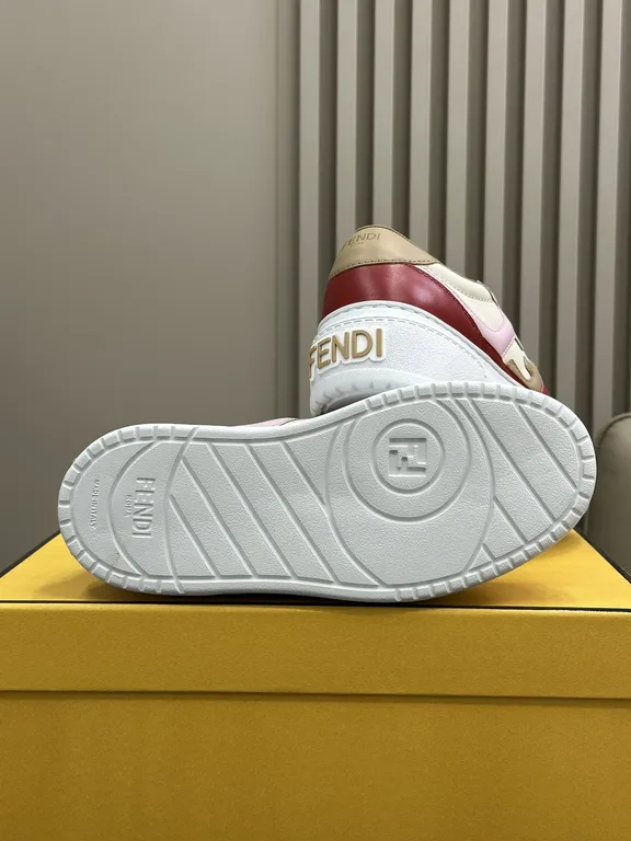 Fendi Shoe 